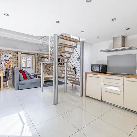 Mey T3 - Magnifique Loft 3 Pieces A 50m Du Vieux Port Et Des Plages * Cannes